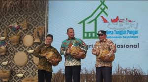 HARI DESA NASIONAL 2025 KOMITEM MEMBANGUN INDONESIA DARI DESA